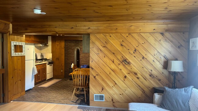 11 Ranch Rd Unit 1B