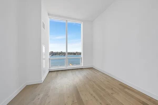 Building Photo - 15 Hudson Yards Unit 26E