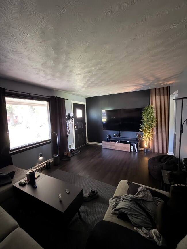 Photo - 3105 Lencott Dr