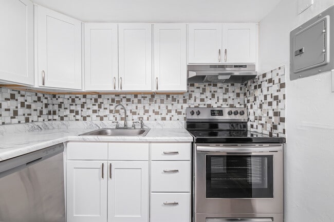 Apartamento reformado - Aspen Grove Apartment Homes