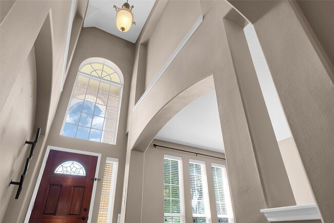 Building Photo - 25525 Oakhurst Forest Dr Rental