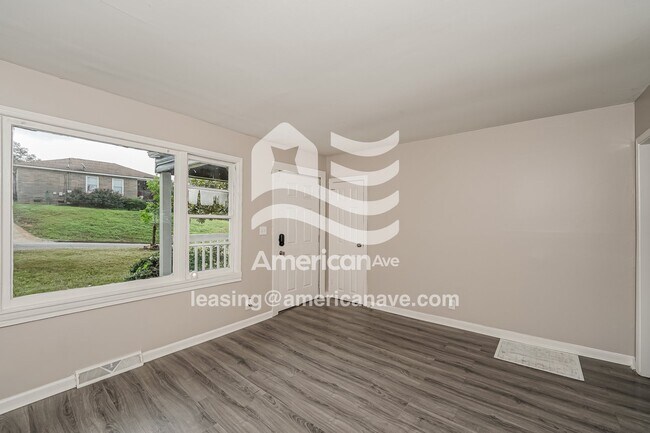 Photo - 5112 Avenue K