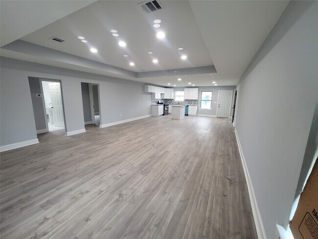 Photo - 4859 Bellnole Dr