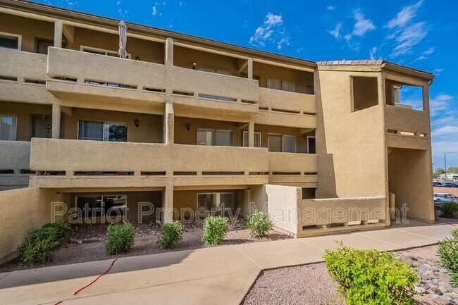 Photo - 1331 W Baseline Rd