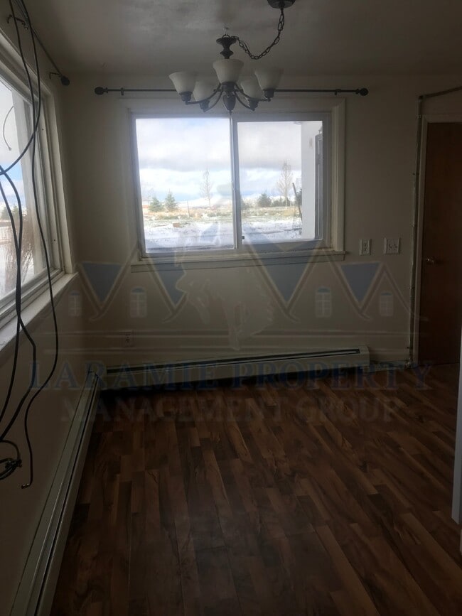 Photo - 2 Bed 1 Bath Apartment Unit Apt 1