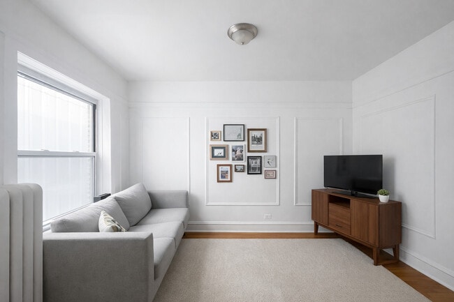 Photo - 679 W Wrightwood Ave Unidad 2N