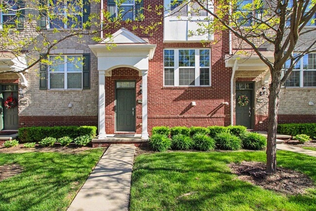 Photo - 27898 Hopkins Dr
