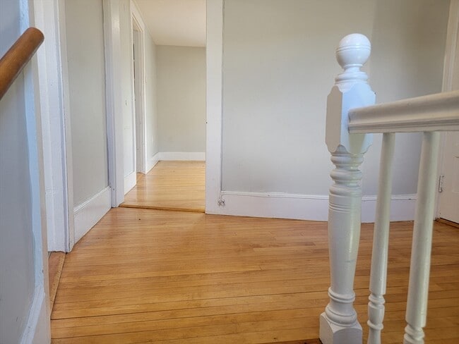 Photo - 30 Thayer Pl