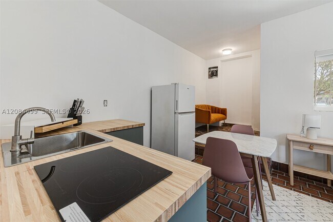 Photo - 571 NE 64th St Unit Studio