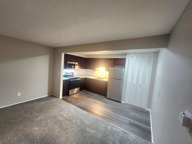 Sterling Hill Apartments