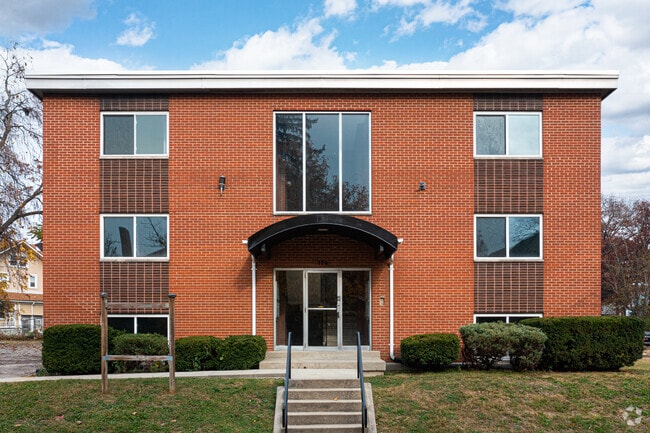 320 GRAFTON APARTMENTS - 320 Grafton