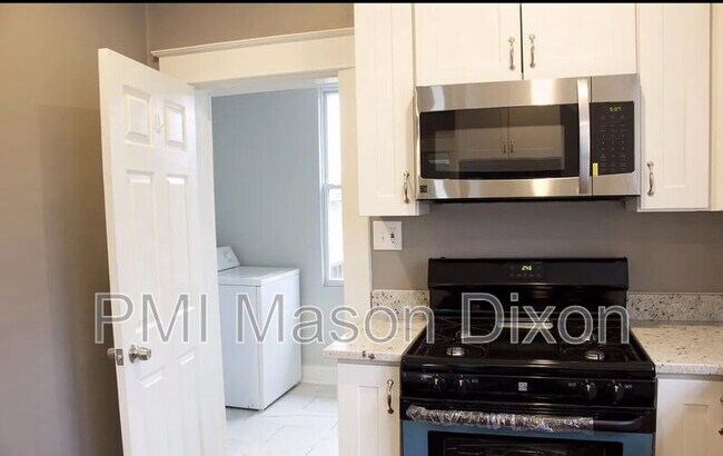 Photo - 11 Irving Pl