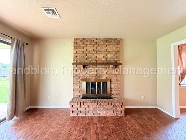 Photo - FOR LEASE | Downtown Tulsa | Available NOW!