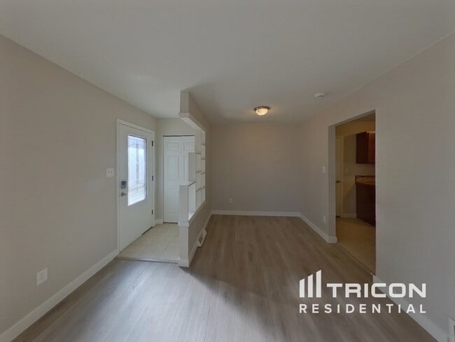 Photo - 1614 Tesla Dr