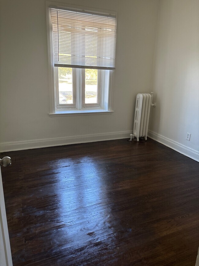 Photo - Florentine West