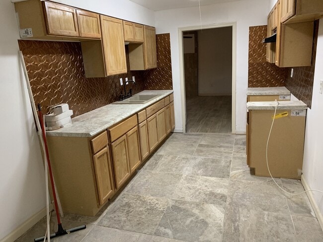 Photo - 534 Brockwood Ave