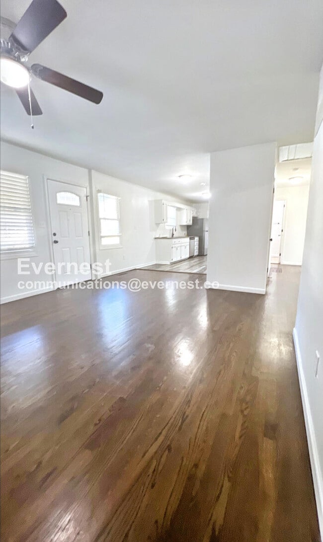 Photo - 11305 E 50th Terrace