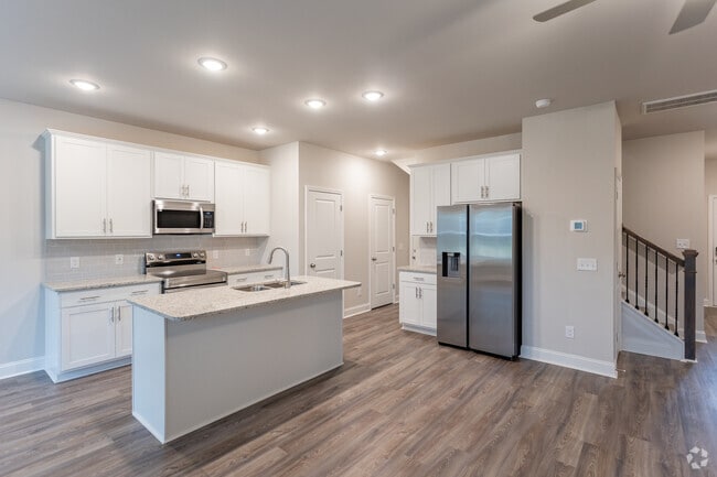 4BR, 2.5BA - 1,800SF - Kitchen