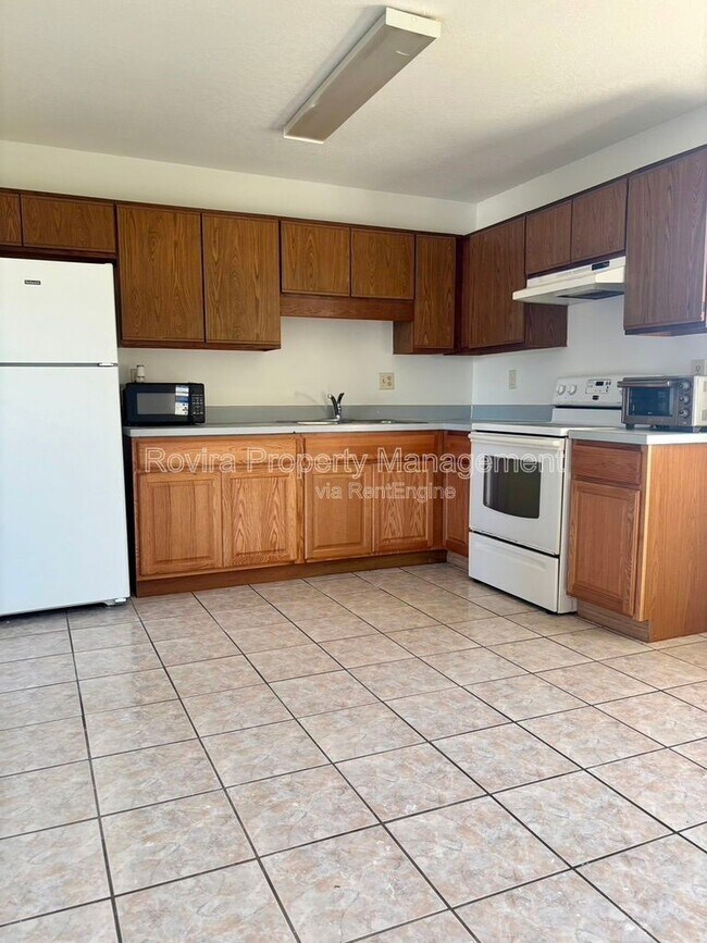 Photo - 176 Birmingham Dr