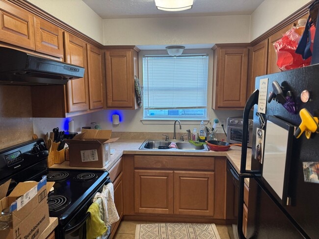 Photo - DECEMBER MOVE IN!  Cute 3 Bedroom 1.5 Bath...