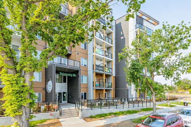 Photo - 114 University