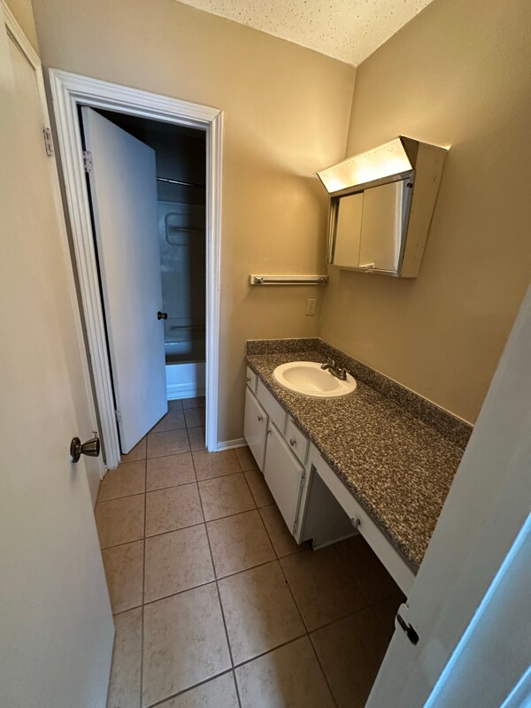 Photo - 222 Sandra Del Mar Dr