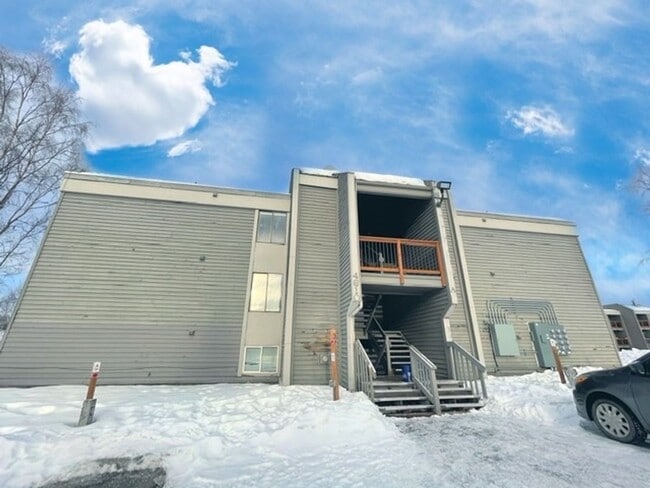 Building Photo - East Anchorage Condo with Laminate Floorin...