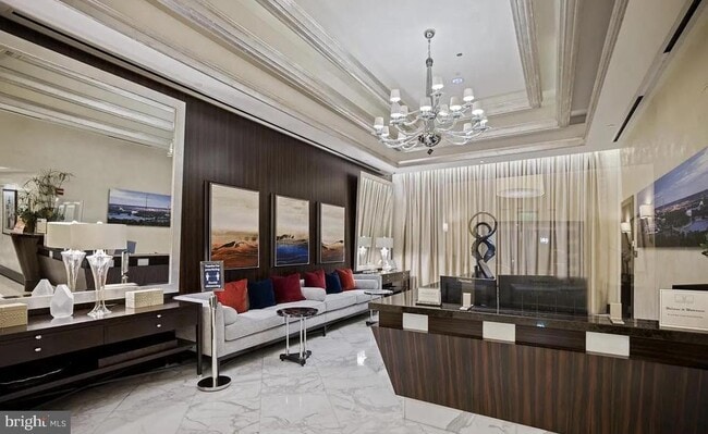 1111 19th St N Unit 2203