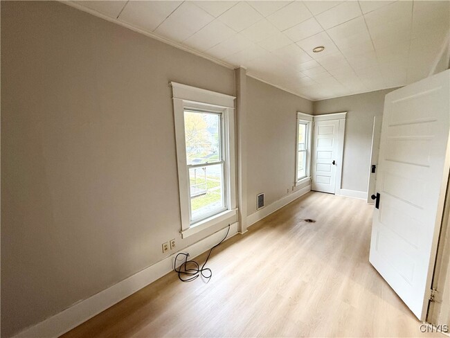 Photo - 440 S Hamilton St