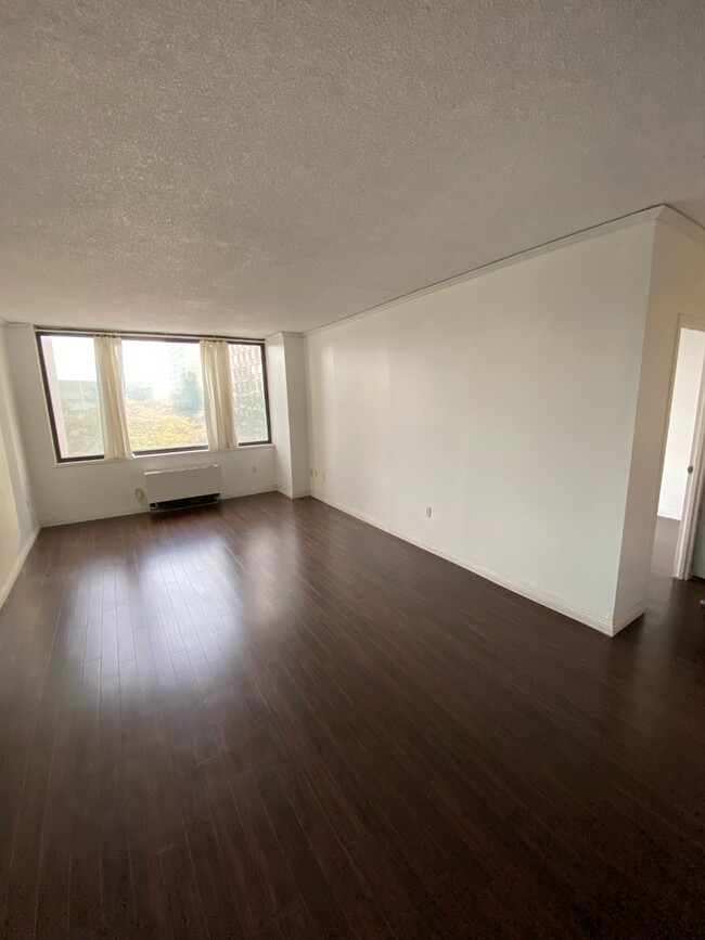 Photo - 45 River Dr S Condo Unit 415