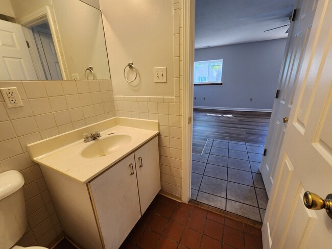 Photo - 2744 Dalton Ave