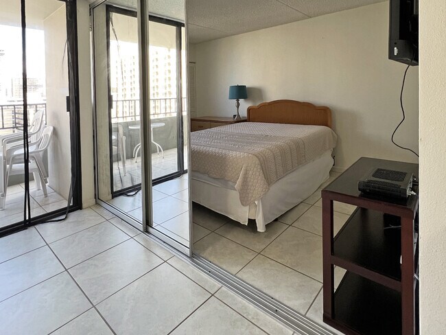 Photo - 2240 Kuhio Ave Unidad 1013