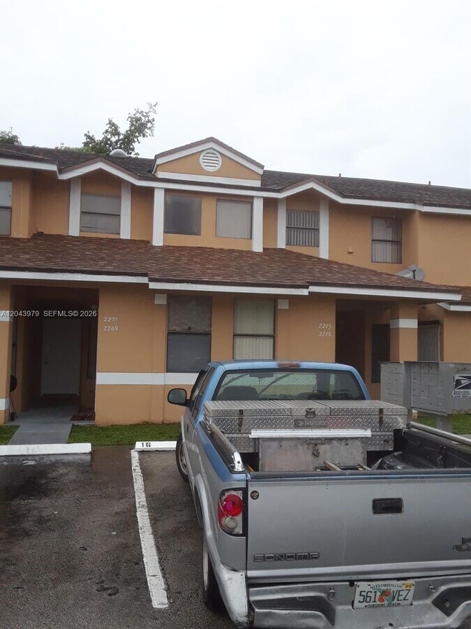 Photo - 2271 SW 80th Terrace Unidad 2271