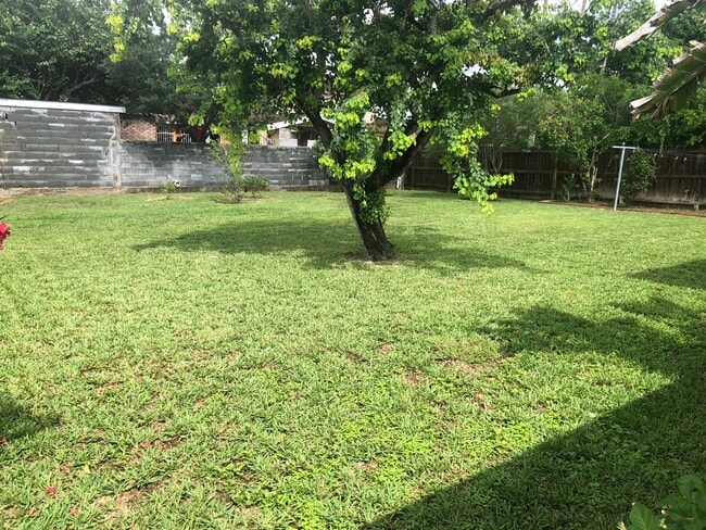Photo - 54 Woodmere Ct