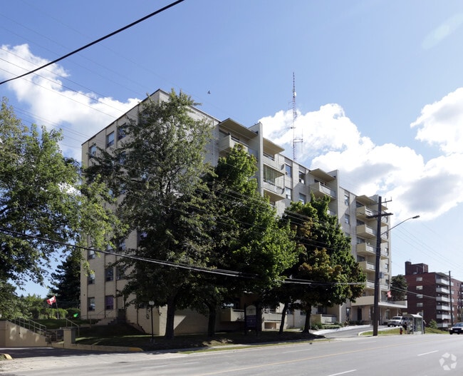 Photo - Wilshire East