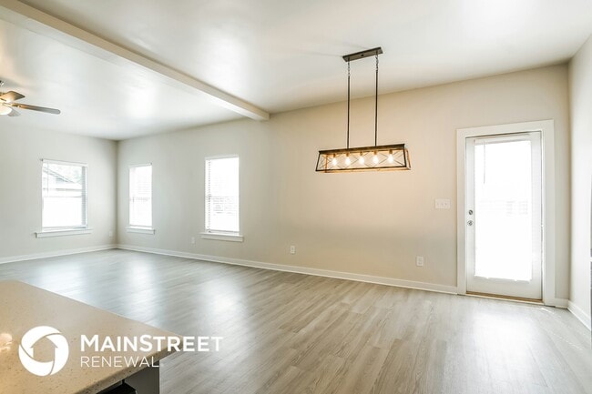 Photo - 115 Ridgeview Cir