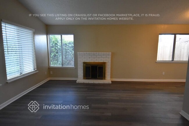 Photo - 9905 Country Oak Ct
