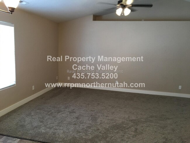 Photo - A Beautiful 3 Bedroom 2 Bath Home! Availab...