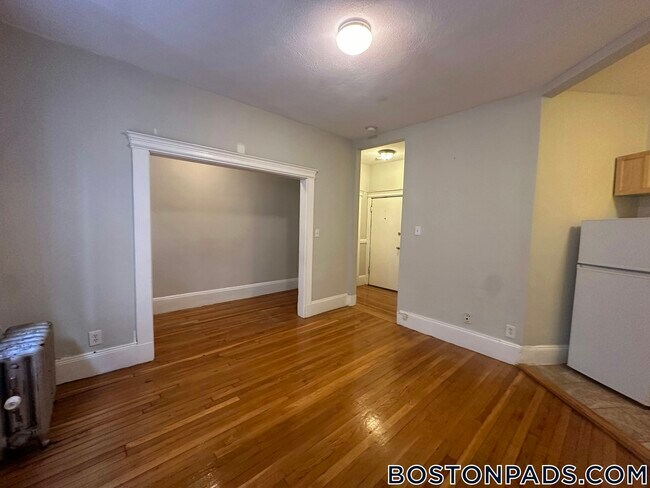 38 Hemenway St Unit 16