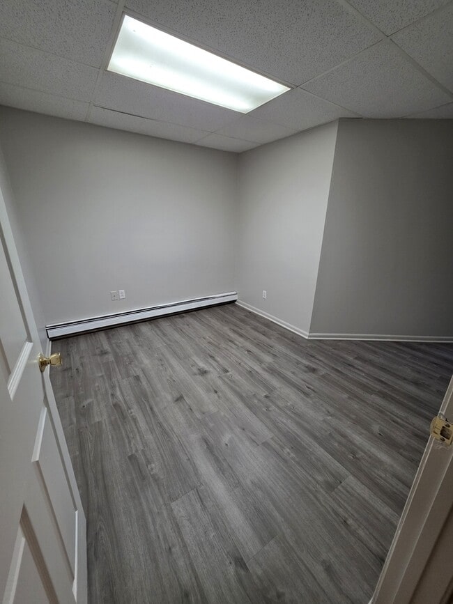 Photo - 3349 N Whitehall Rd