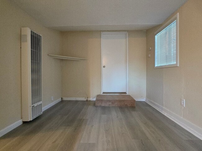 Photo - 15086 Woodard Rd Unit 3