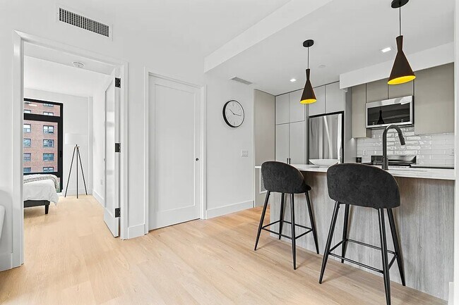 Photo - 63 Pitt St Unidad 8B