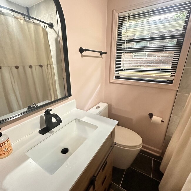 Photo - 2258 Bryant Dr
