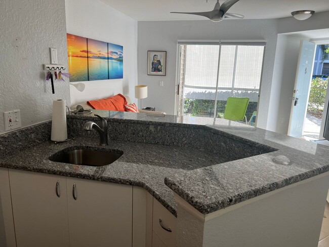 Photo - Annual Turnkey Ground floor Furnished Cond...