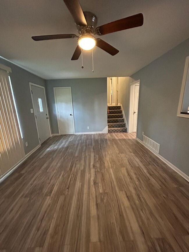 Photo - 3 Bed | 2 Bath | 2 Car Garage Home in Belton