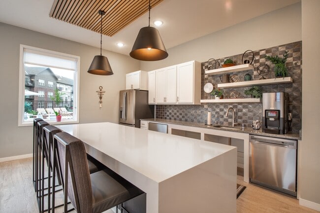 Photo - Rush Creek Apartments
