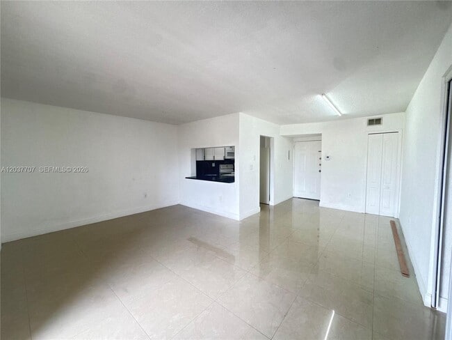 Photo - 8500 NW 8th St Unit 303