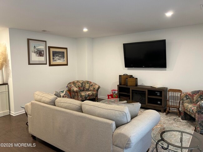 Photo - 105 Revival Rd