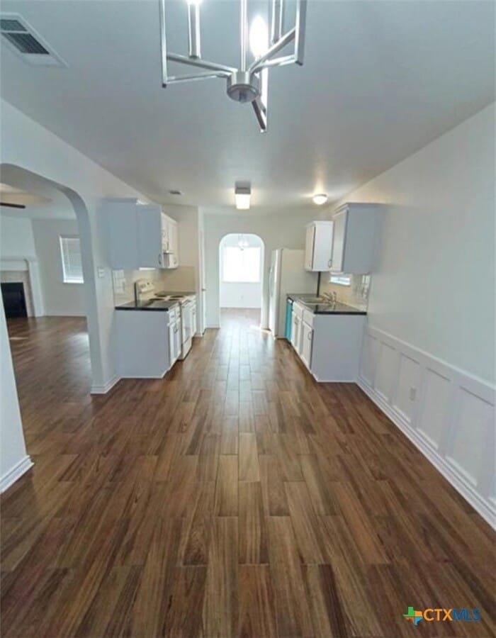 Photo - 1411 Saddle Dr