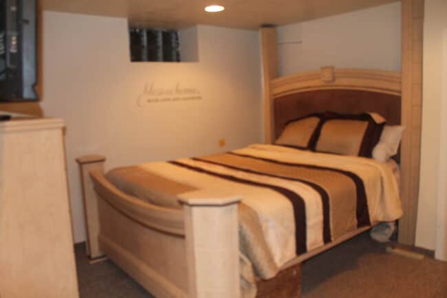 Photo - 2216 Georges Ln